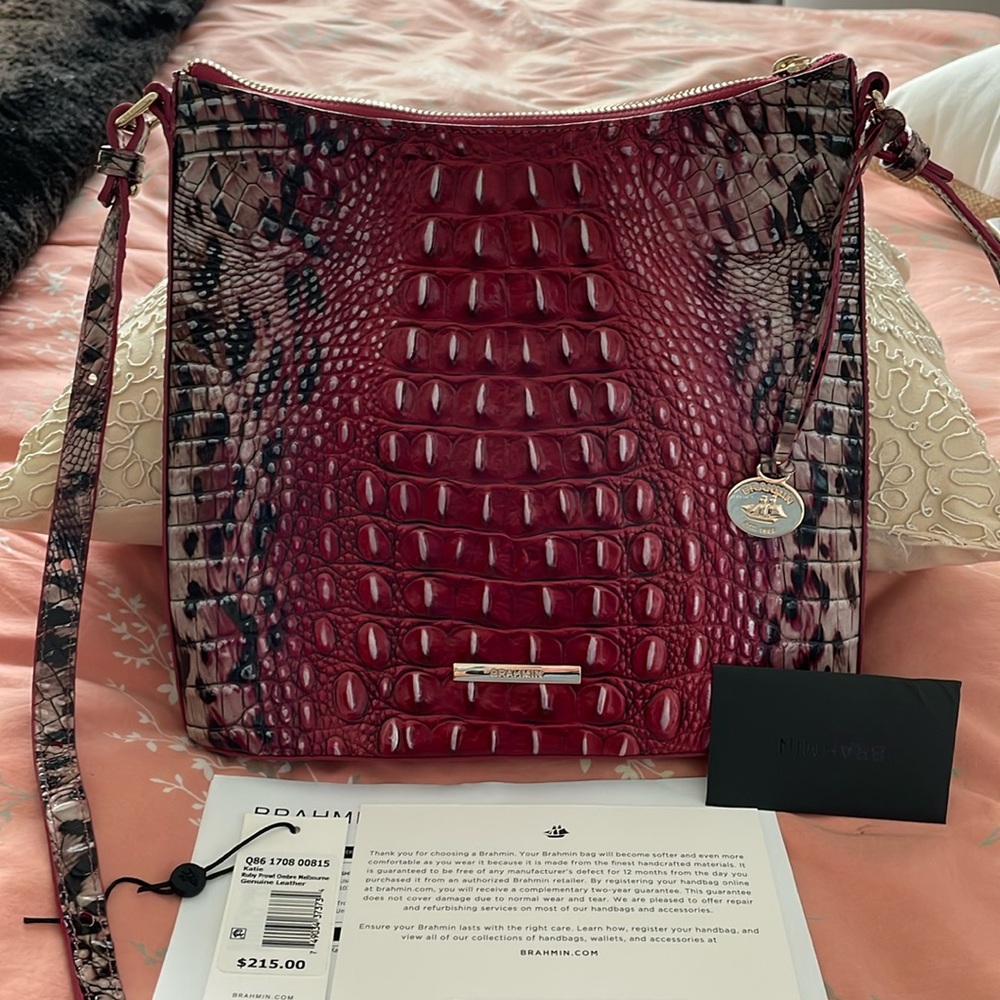 This is a NWTs Brahmin Ruby Prowl cross body Katie.